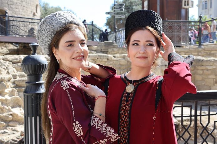 Erykah Badu Unloaded ‘Mama’s Gun’ At ‘The Return Of Automatic Slim’ Tour’s Opening Night 