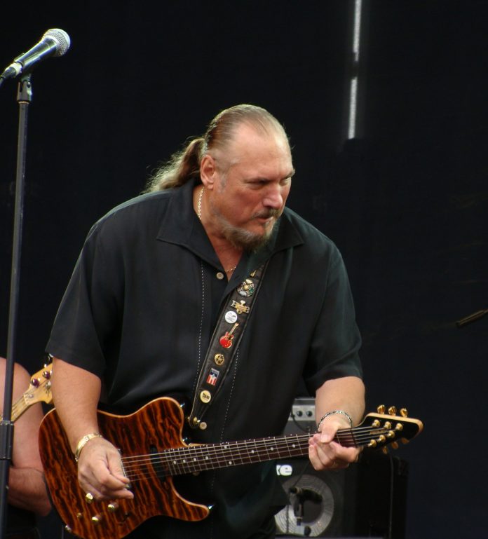 Steve Cropper, Booker T. & the MG’s and Stax Records Guitarist, Dead at 84