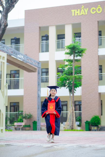 Mary and Ronald Bronstein Are This Oscar Season’s Hottest Power Couple. It’s About Time