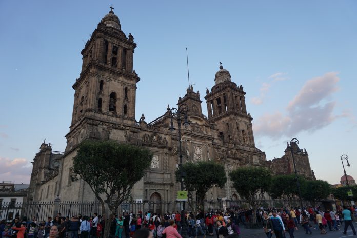 Bumble quietly removes option for men to message first in Mexico and Australia