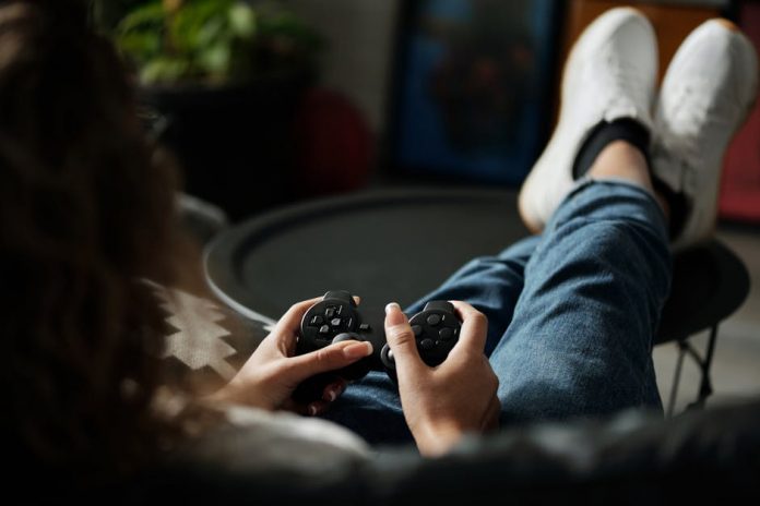 Mobile App Addictions Are Quickly Becoming a Serious Threat to Video Games, Report Claims